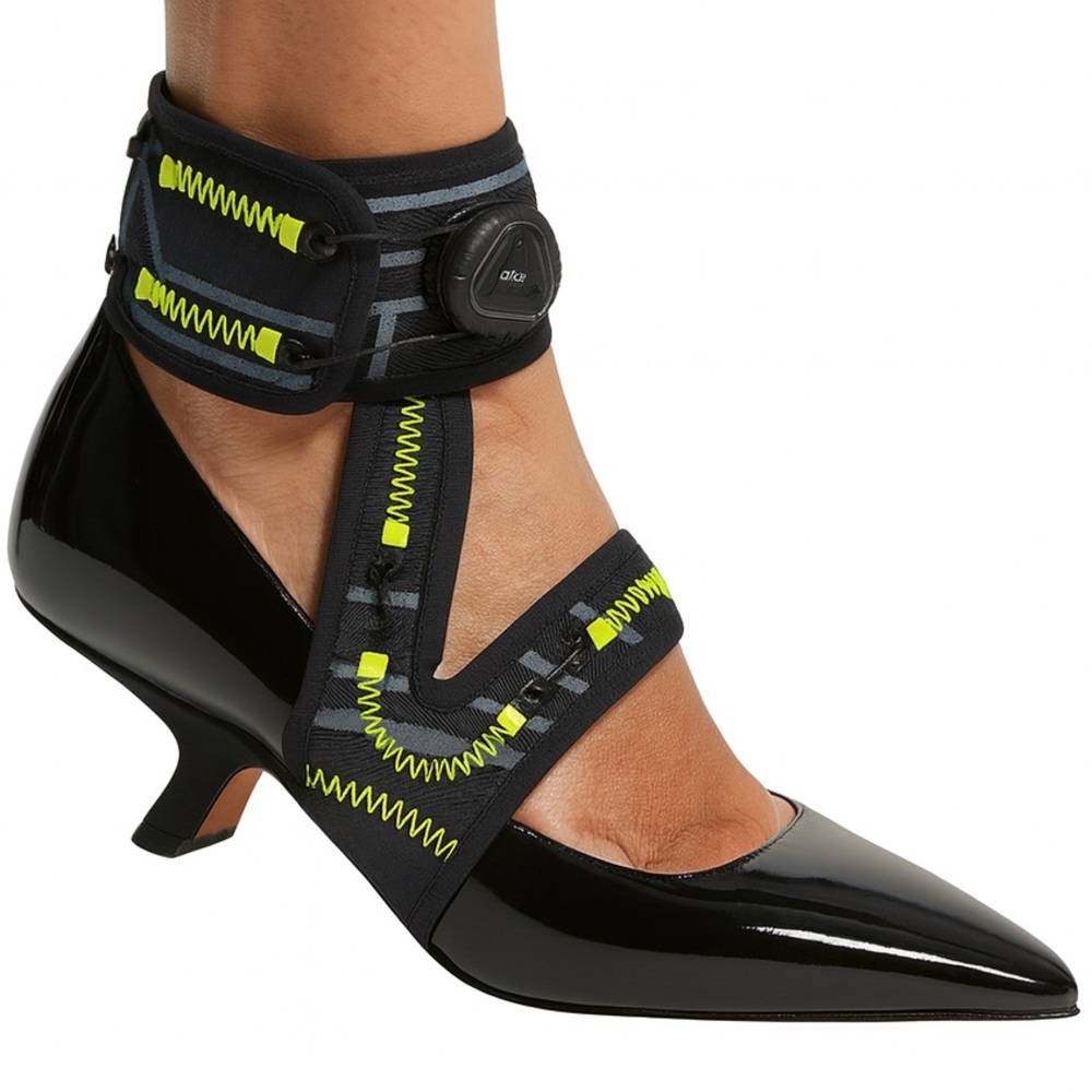 NEW DIOR X ROGER VIVIER 62-66 Black & Green Patent Leather Pumps IT36.5